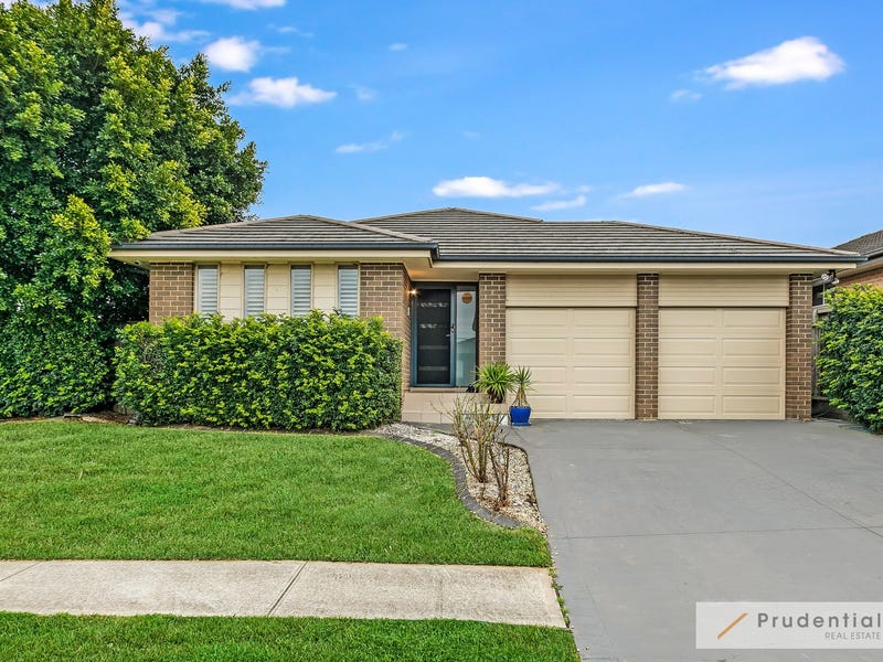 2 Graziers Way, Carnes Hill, NSW 2171