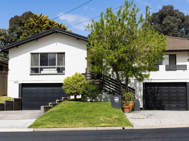 102 Munro Road, Queanbeyan, NSW 2620 Property Details