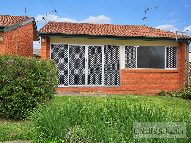 1/12 St Cuthberts Avenue, Armidale, NSW 2350