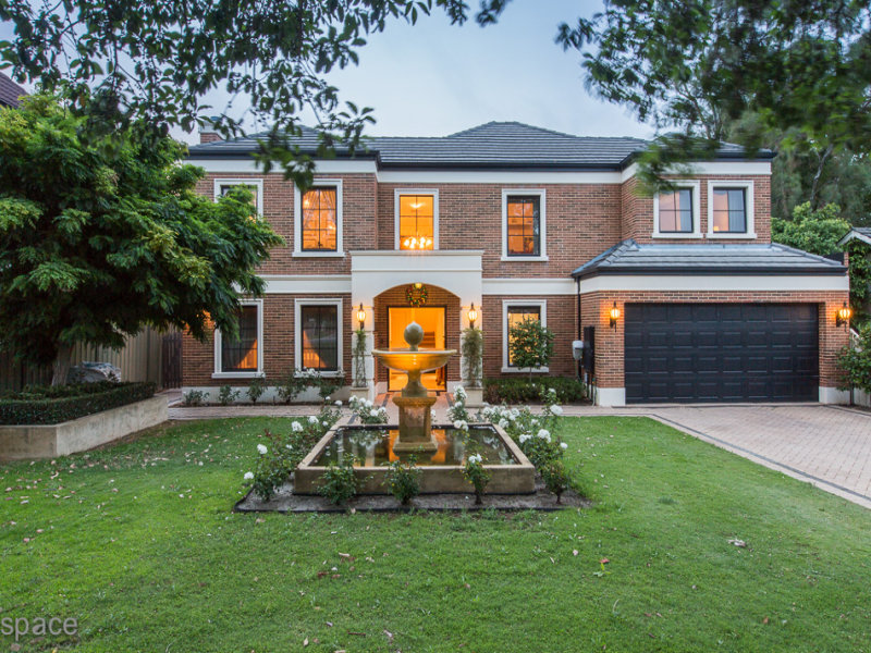 13 Clydesdale Street, Alfred Cove, WA 6154