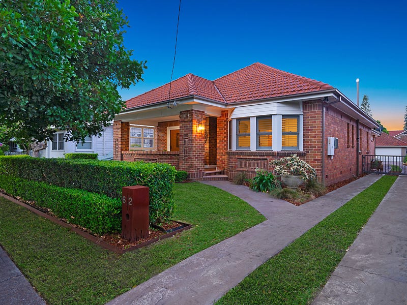 62 Kemp Street, Hamilton South, NSW 2303