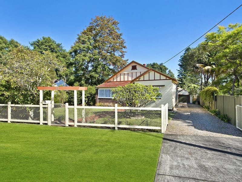 33 Old Berowra Road, Hornsby, NSW 2077