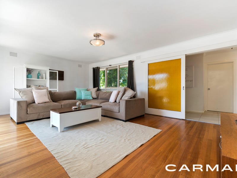 76 Eramosa Road East, Somerville, Vic 3912 Property Details