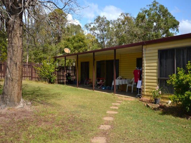 20 Elm Street, Esk, QLD 4312