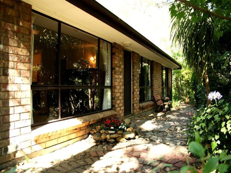 10 Cherry Pine Place (Adjacent Stirling), Aldgate, SA 5154 Property