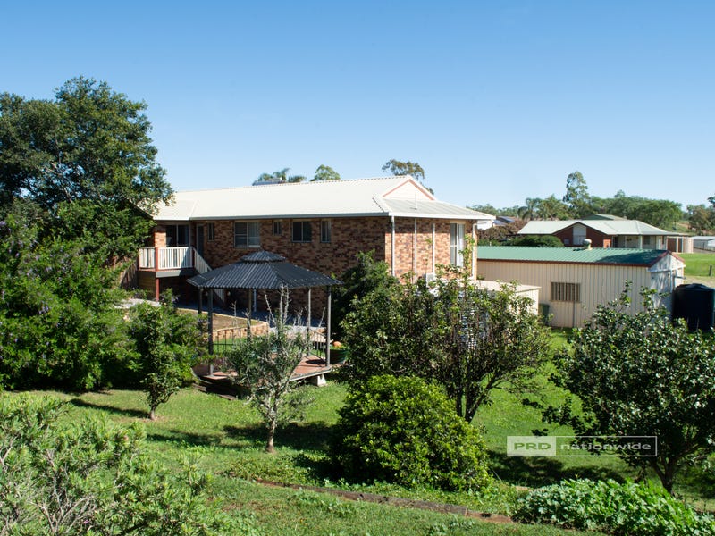 4 Trevanna Court, Gowrie Junction, QLD 4352