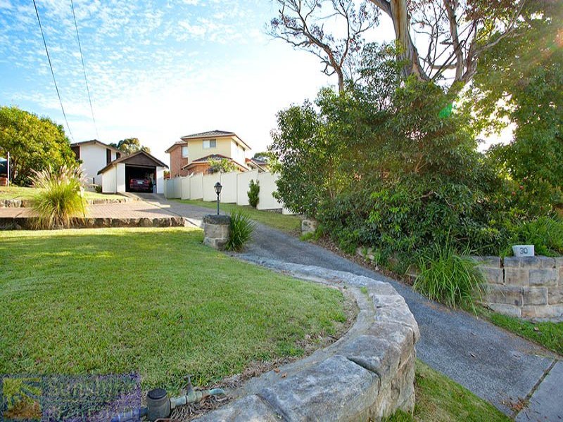 30 Anzac Avenue, Engadine, NSW 2233
