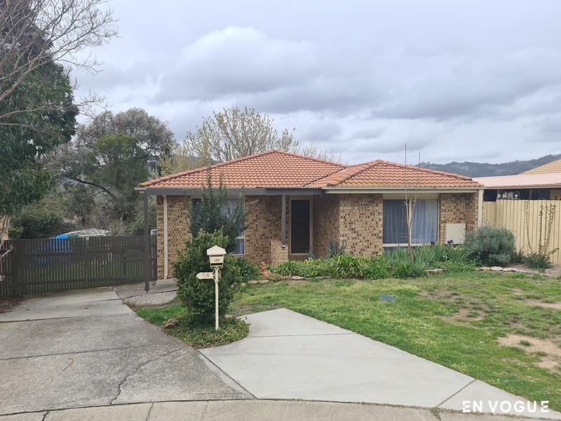 14 Hindle Place, Gordon, ACT 2906