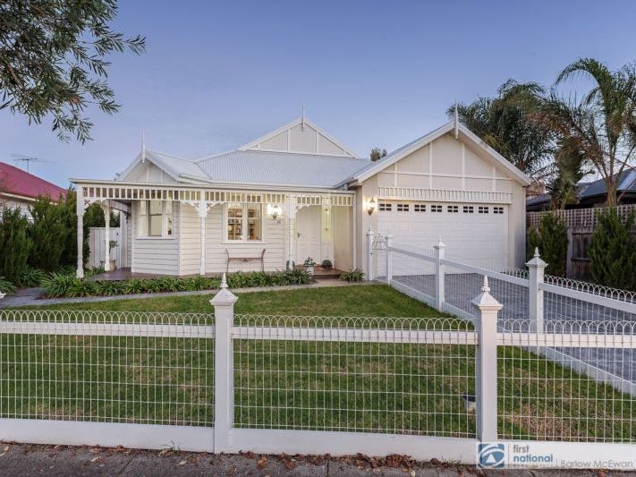 38 Bracken Grove, Altona, Vic 3018 Property Details