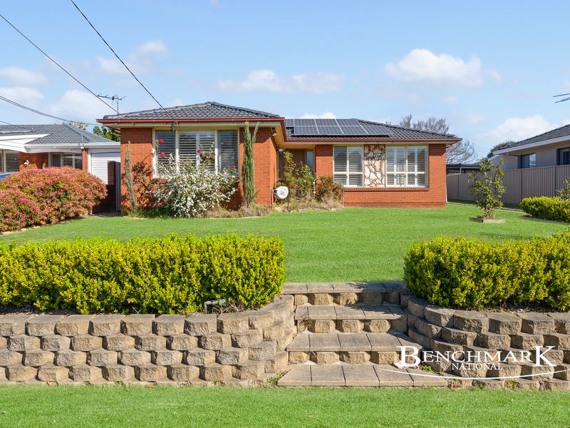 11 Franklin Rd, Chipping Norton, NSW 2170 House for Rent realestate