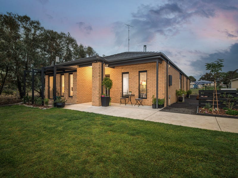 20 Tall Tree Road, Lethbridge, VIC 3332