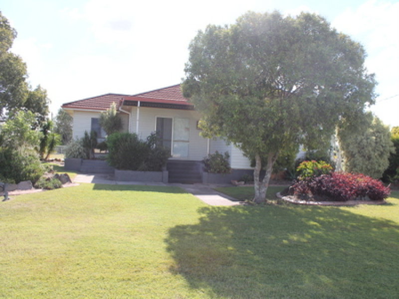 23 Nutt Street, Murgon, QLD 4605