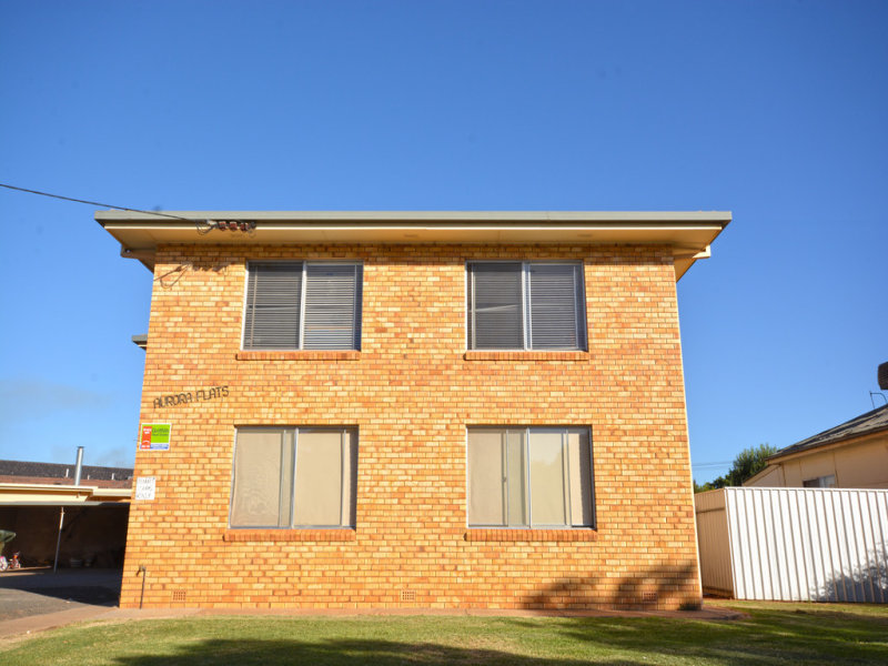 13 Ulong Street, Griffith, NSW 2680 Property Details