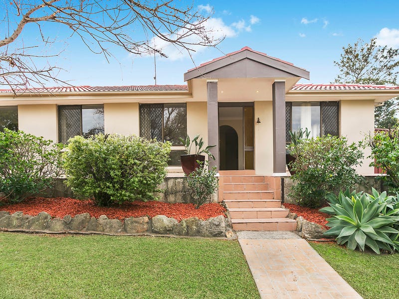 8 Turquoise Place, Eagle Vale, NSW 2558