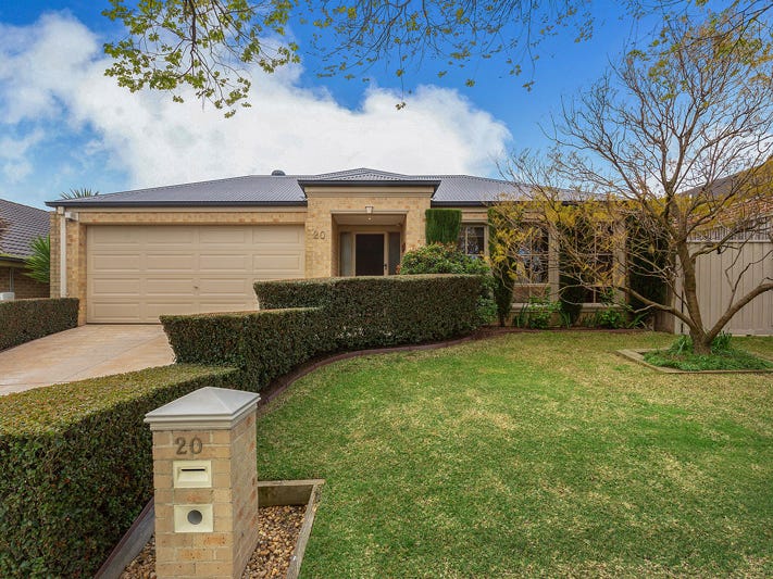 20 Embling Street Berwick Vic 3806 Realestate Com Au