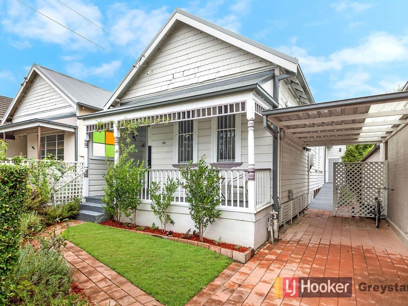 44 The Avenue, Granville, NSW 2142 Property Details