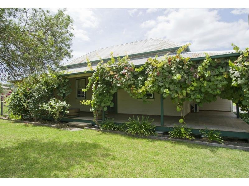 34 Waverley Street, Scone, NSW 2337 34 Waverley Street, Scone, NSW 2337
