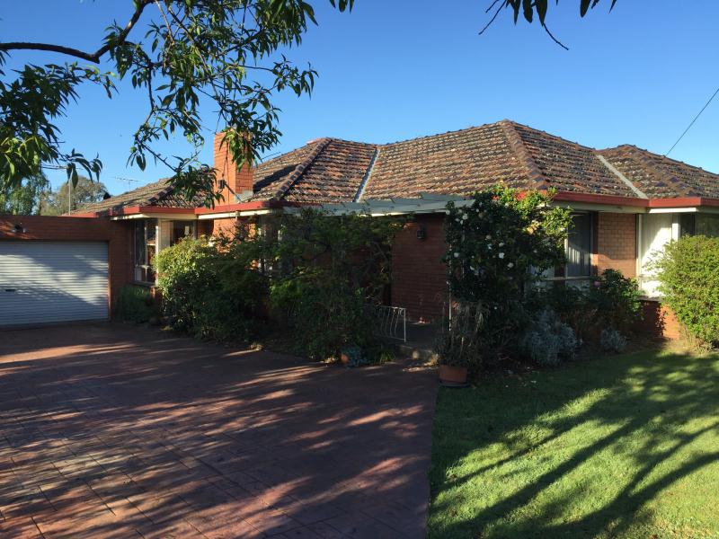 30 Monterey Avenue, Glen Waverley, VIC 3150