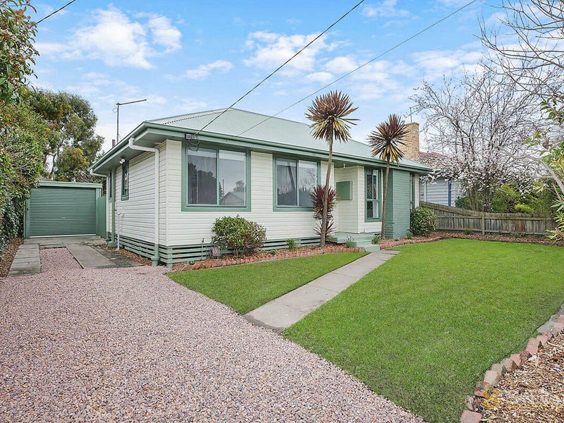 10 Wheal Street, Colac, Vic 3250 House for Sale