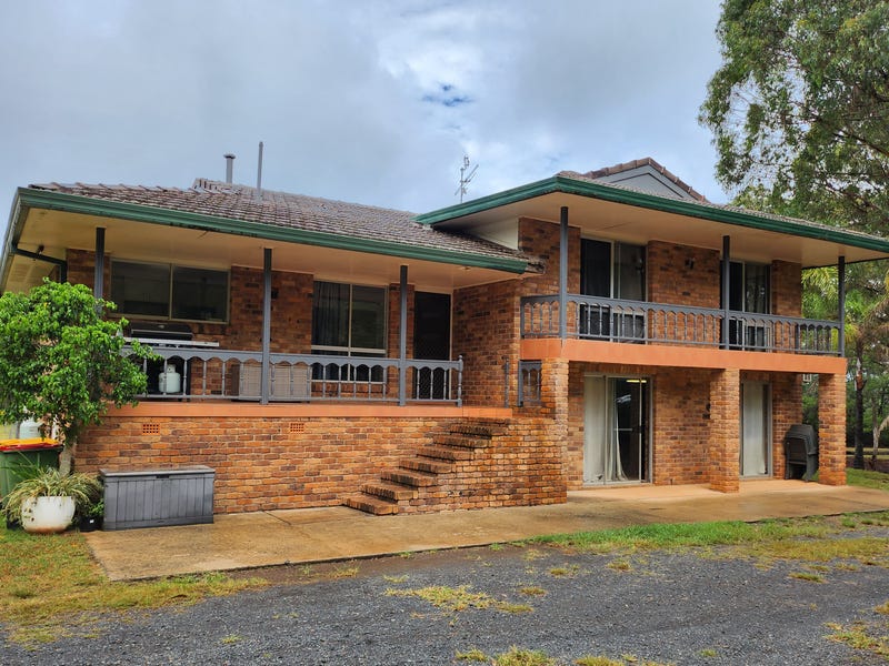 6 Munro Road, Hampton, Qld 4352 Property Details