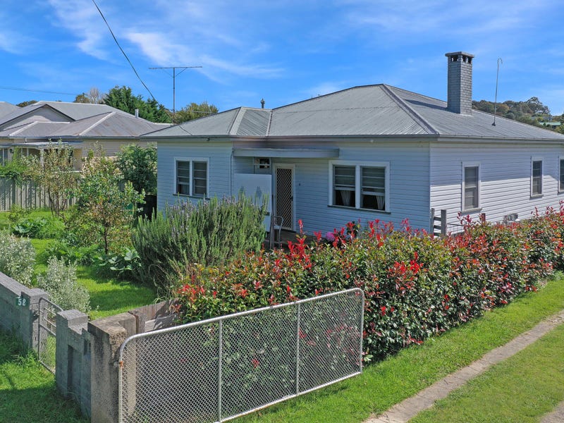 58 Molesworth Street, Tenterfield, NSW 2372