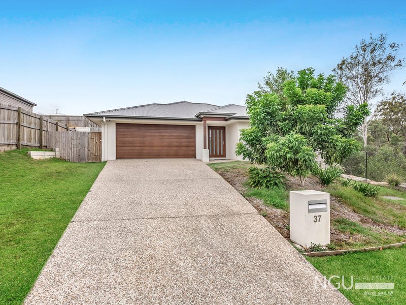 37 Cowie Street, Deebing Heights, QLD 4306