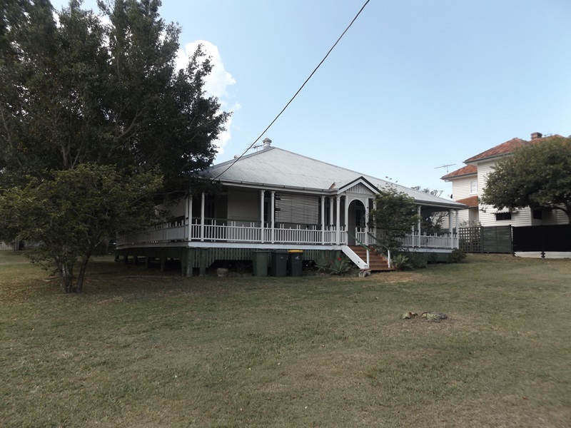 16 Eaglesfield Street, Beaudesert, QLD 4285