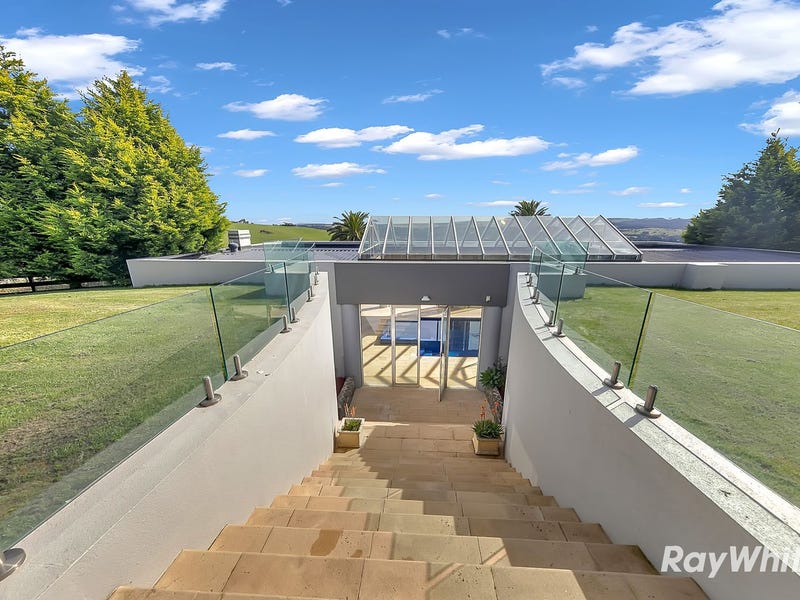 110 Scanlons Road, Wandong, Vic 3758 House for Sale