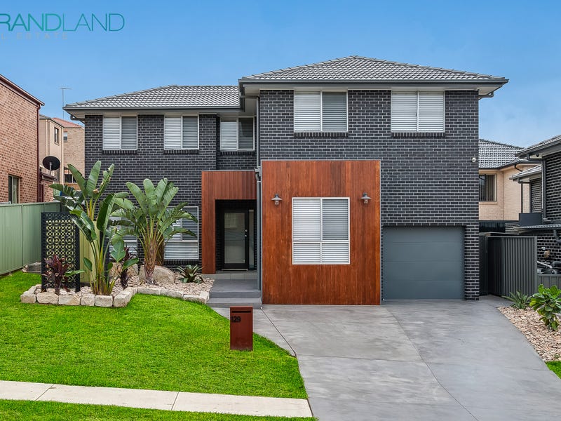 129 Carmichael Drive, West Hoxton, NSW 2171