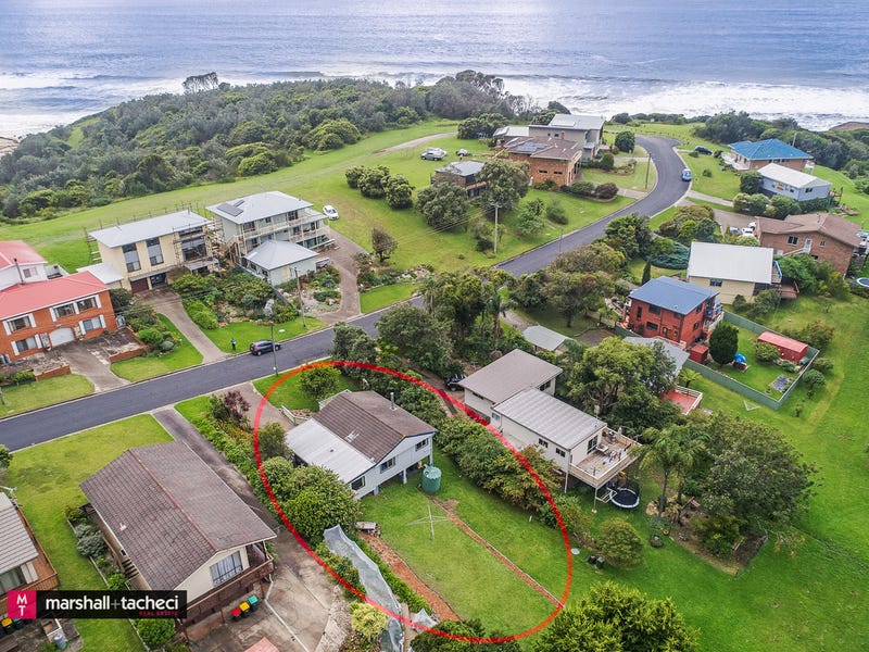 16 Keating Drive, Bermagui, NSW 2546
