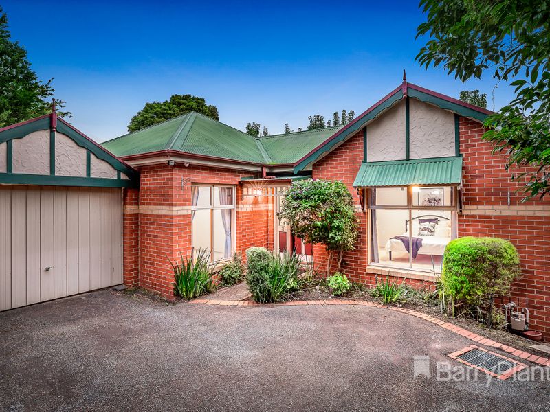3/102 Pitt Street, Eltham, Vic 3095 Property Details