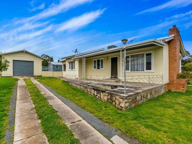 17 Stephenson Street, Mount Barker, SA 5251