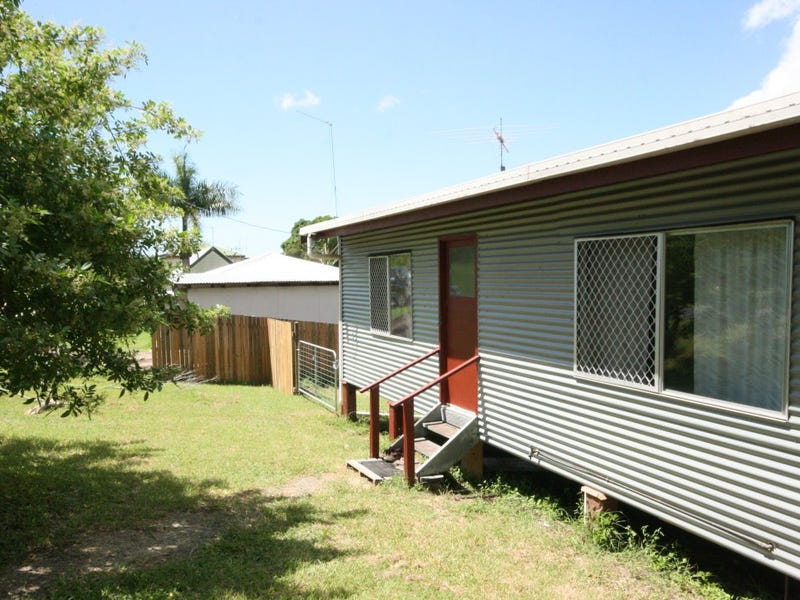 23 Hill Street, Sarina, QLD 4737
