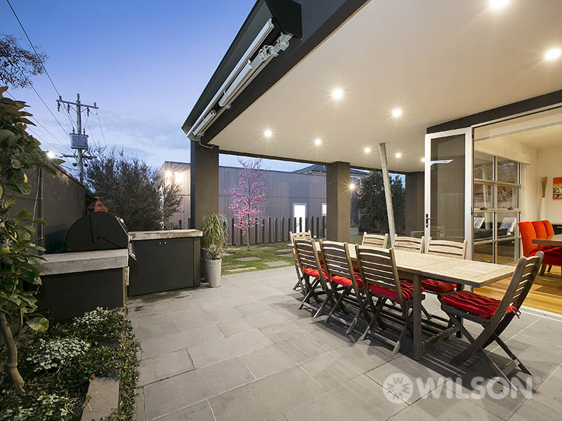 1 Lawson Street, Hampton, Vic 3188 Property Details