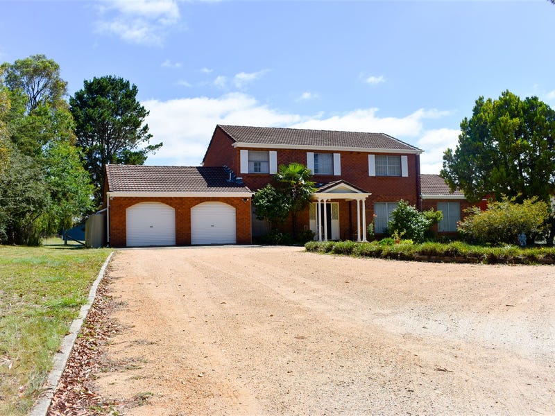 26 Casino Road, Tenterfield, NSW 2372 - Property Details