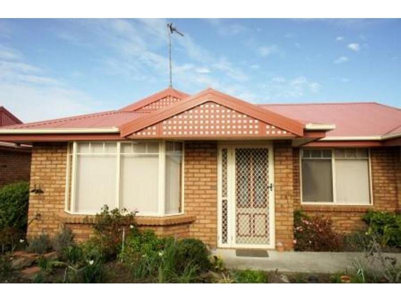 2/120 North Fenton Street, Devonport, TAS 7310