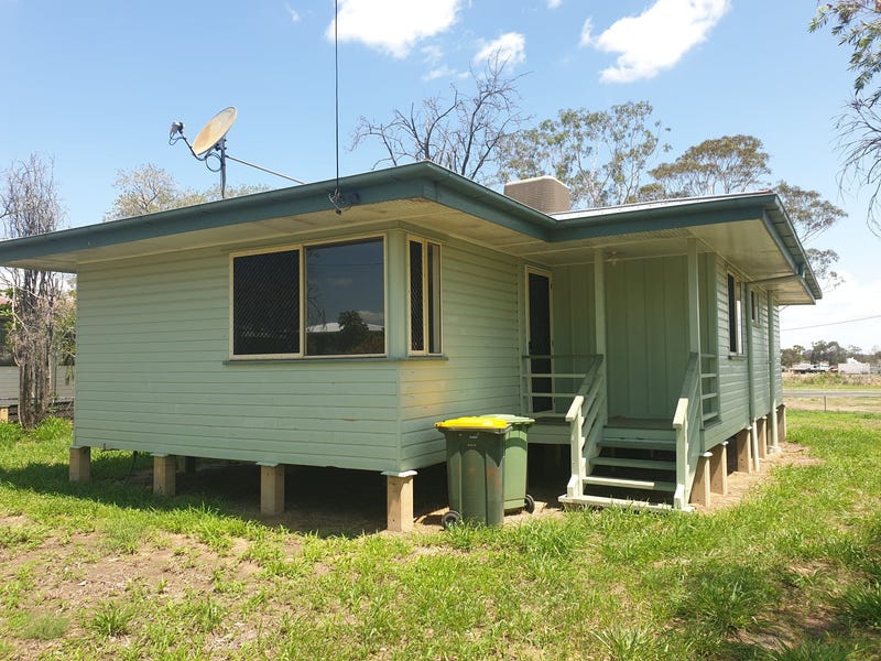 30 Weldon Street, Wandoan, Qld 4419