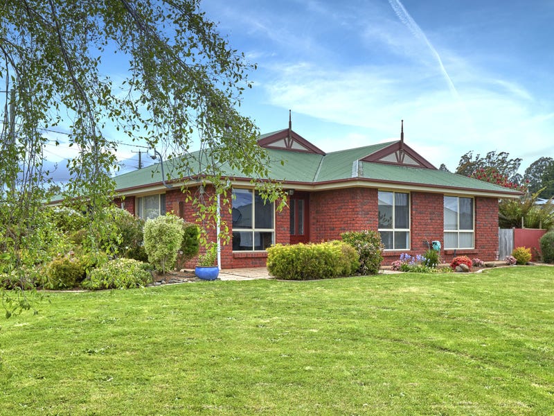 201 Emu Bay Road, Deloraine, TAS 7304