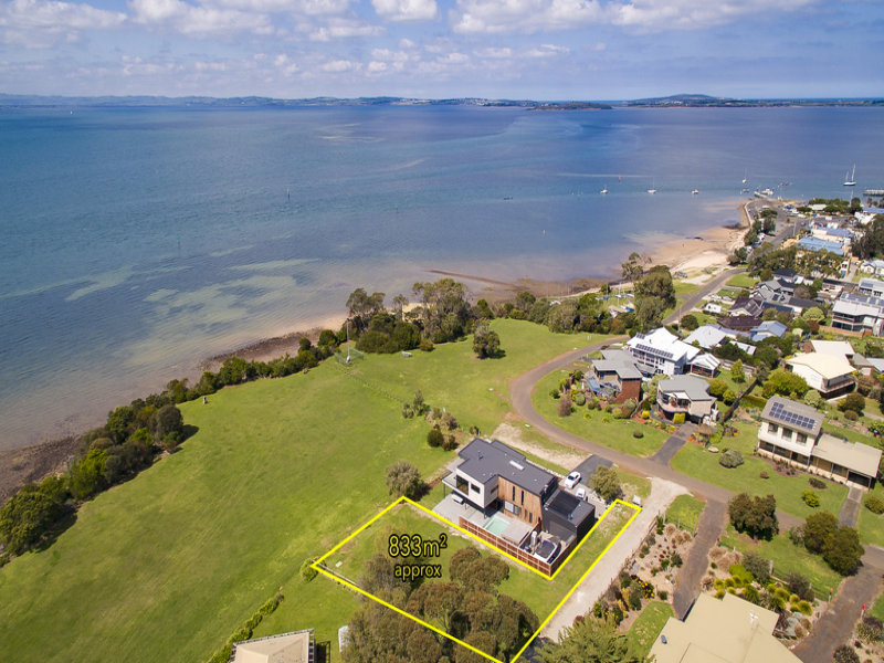 2 Reid Street, Rhyll, VIC 3923