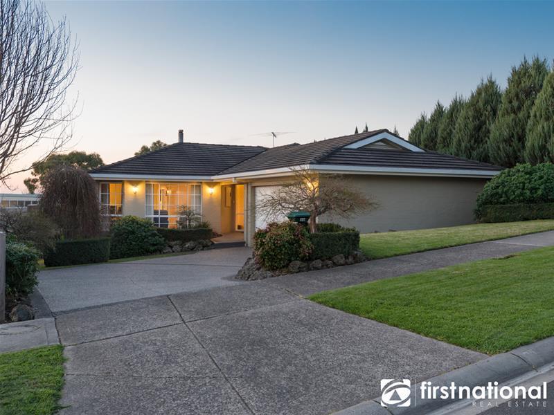 20 Quarry Hills Drive, Berwick, VIC 3806