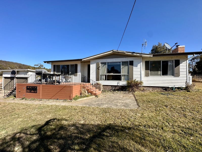 12 Forbes Street, Bombala, NSW 2632
