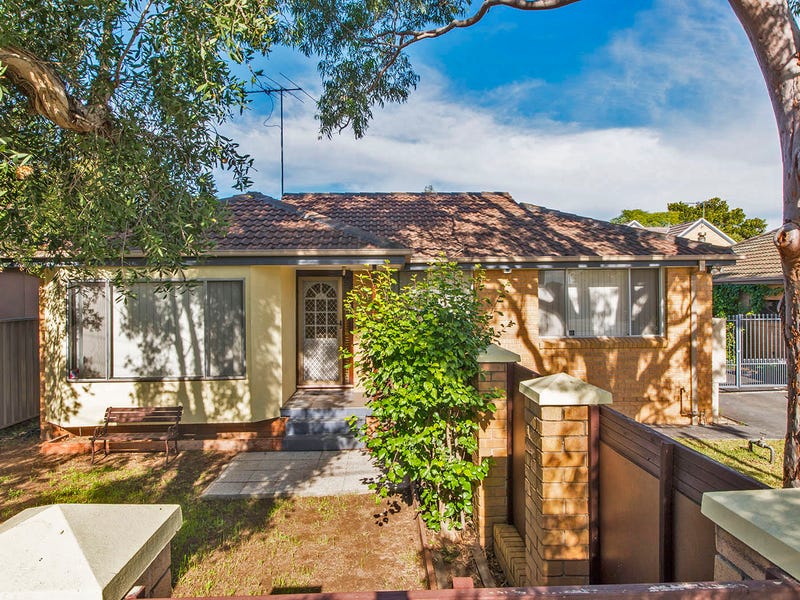 2/22 Street, Kingswood, NSW 2747 Property Details