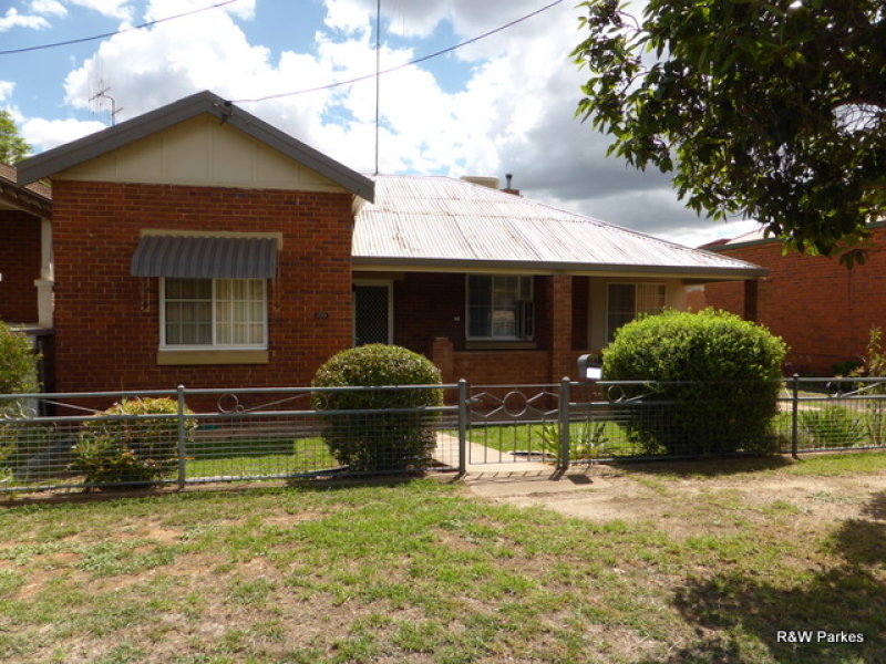 20 Phillip Street, Parkes, NSW 2870 Property Details