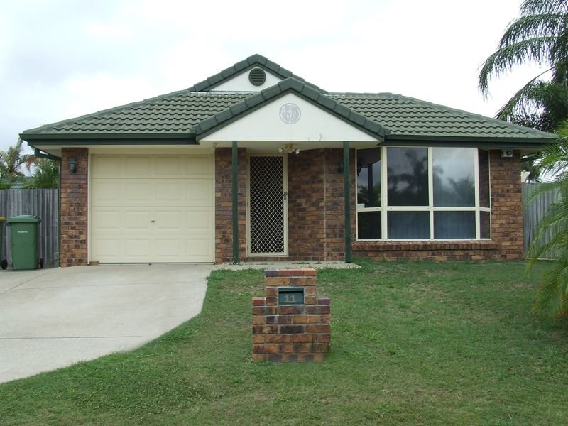 11 Barron Crt, Hillcrest, Qld 4118 Property Details