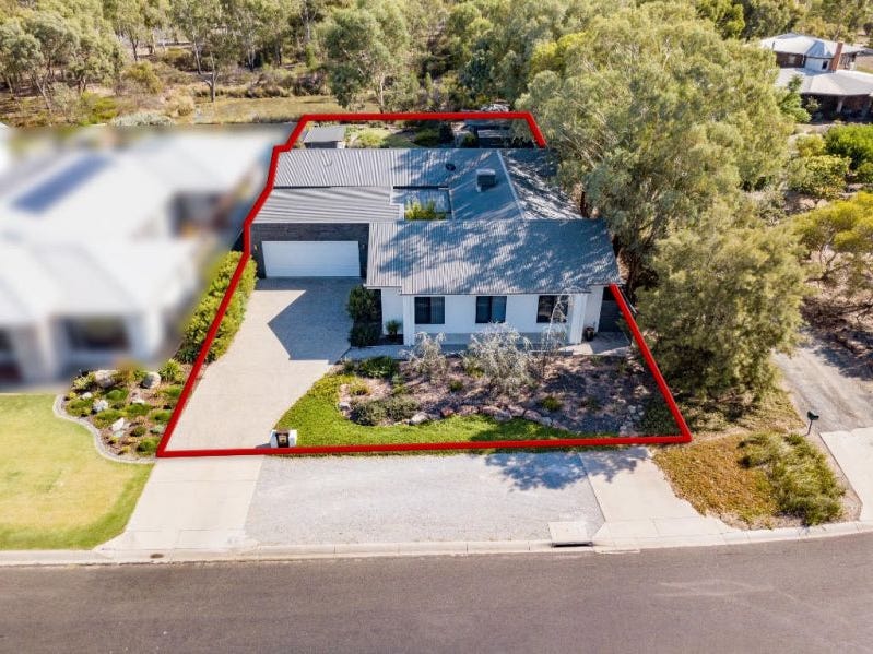 60 Mardon Drive, Horsham, VIC 3400