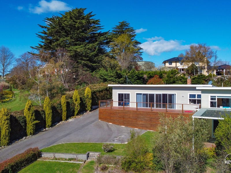 2 East Church Street, Deloraine, Tas 7304 Property Details