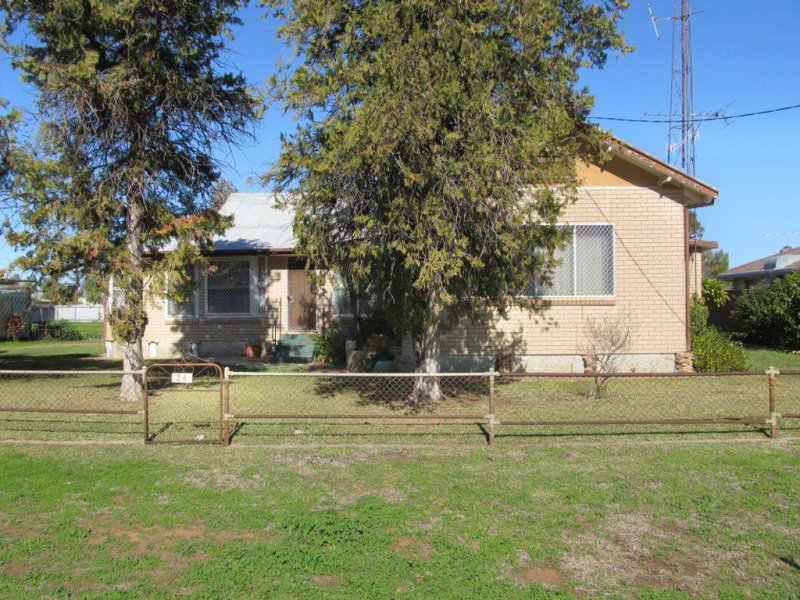 24 Green St, Bourke, NSW 2840 Property Details