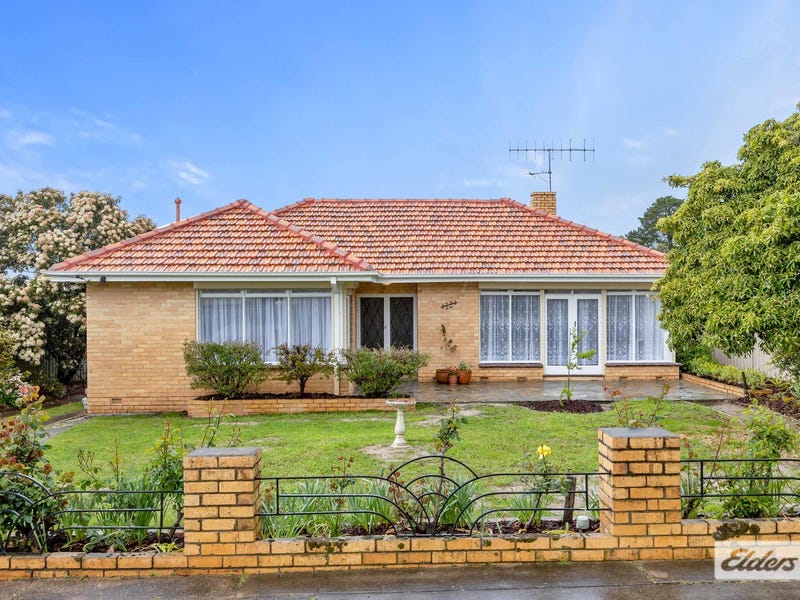 13 Barkly Street West, Ararat, Vic 3377 Property Details