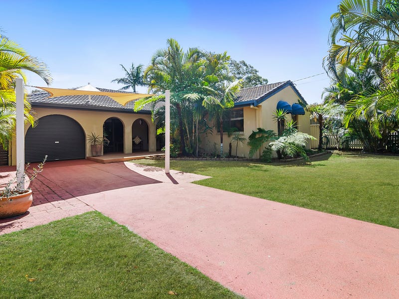 114 Sunset Boulevard, Tweed Heads West, NSW 2485