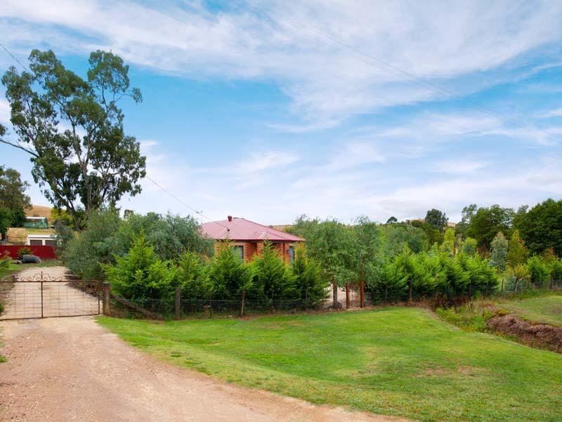 13 Fryers Road, Guildford, Vic 3451 Property Details